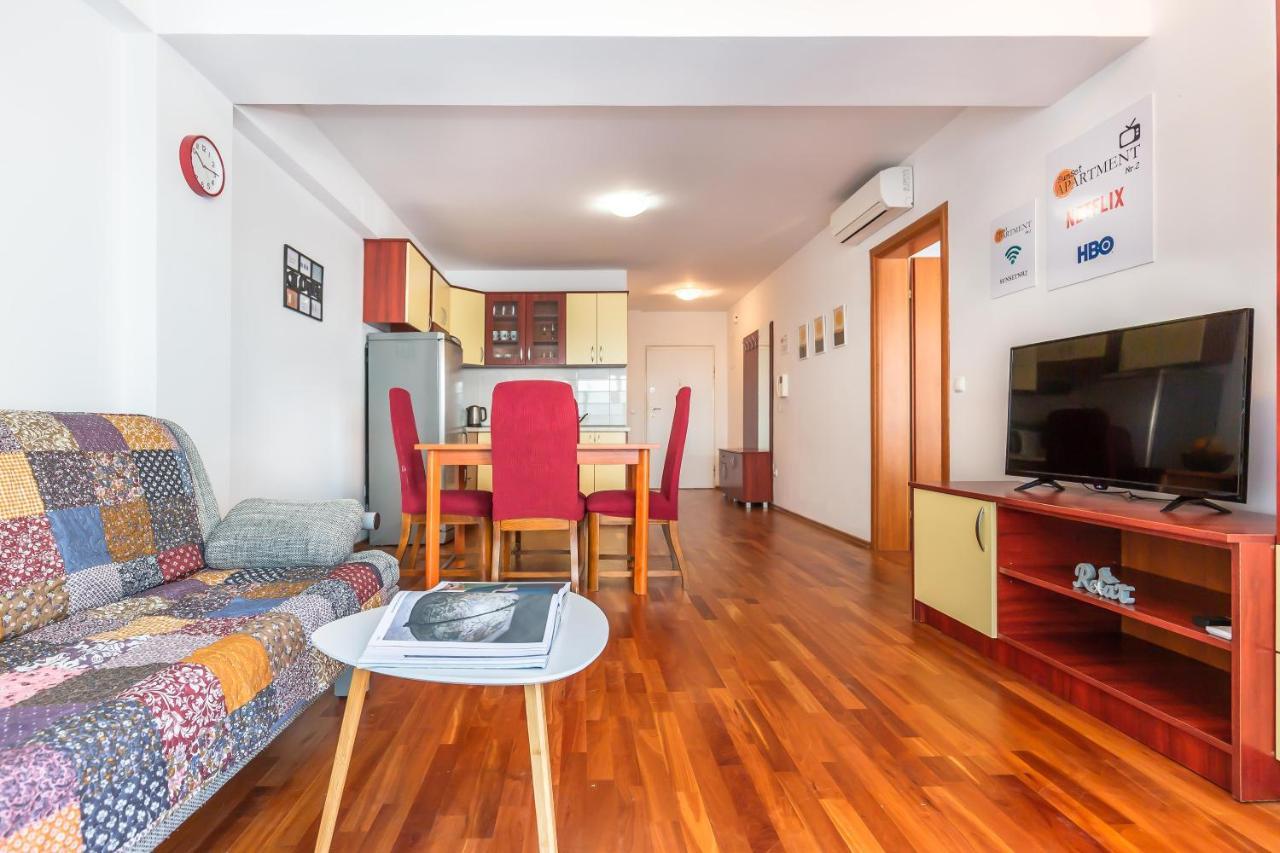 Apartments Sunset Макарска Екстериор снимка